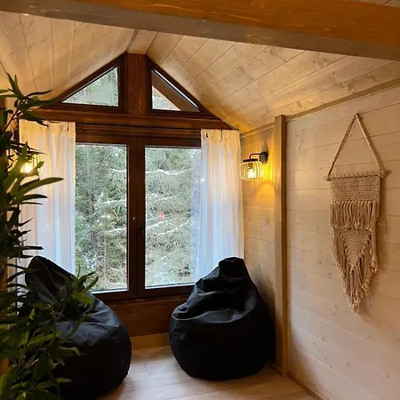 Lodge Cabana Patrick Transrarau Pojorita
